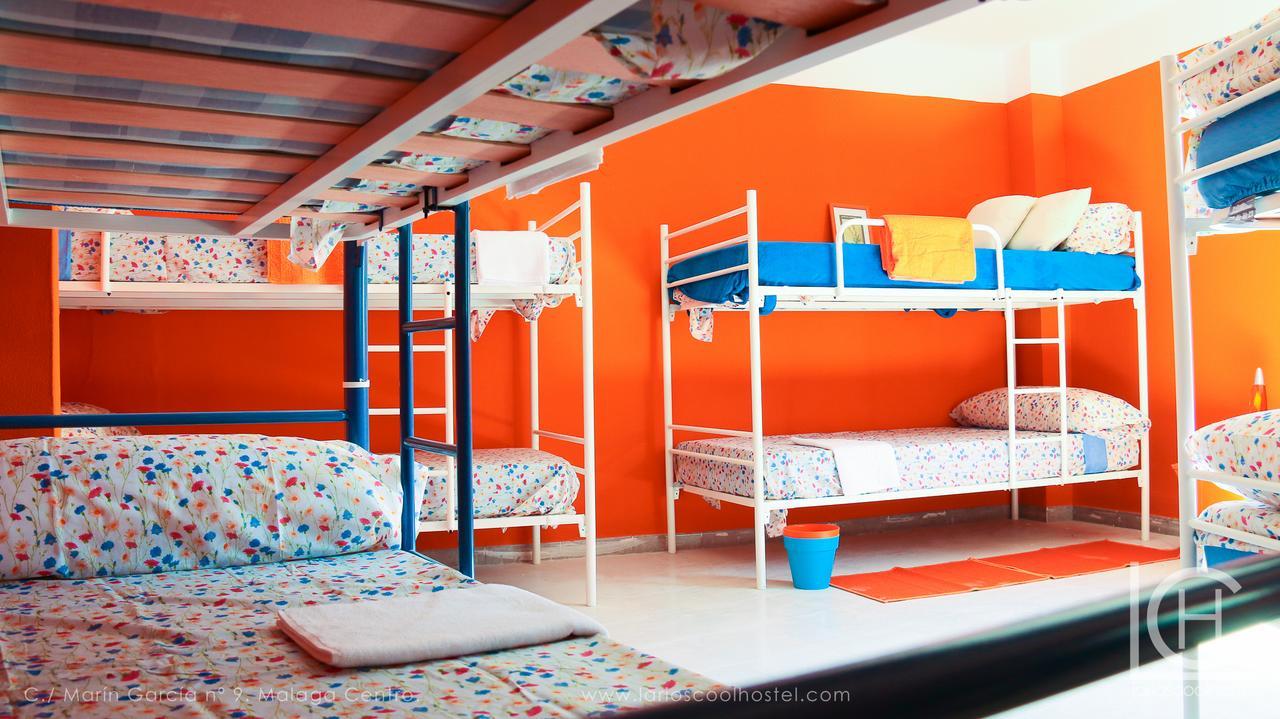 Larios Cool Hostel Малага Екстер'єр фото