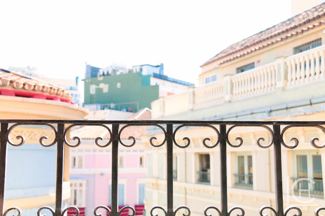 Larios Cool Hostel Малага Екстер'єр фото